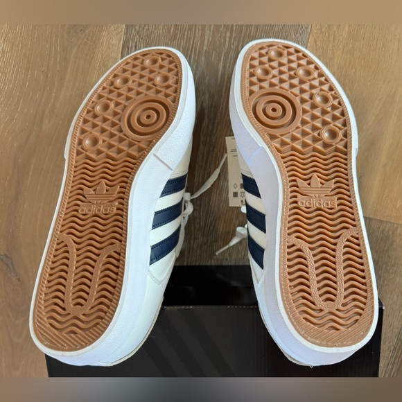 adidas Men’s Matchbreak Super Sneakers White with Navy Stripes - Picture 6 of 8